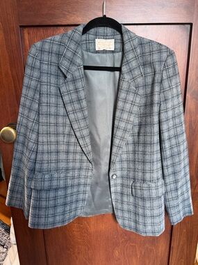 Vintage Pendleton 100% Virgin Wool Gray Plaid Blazer Jacket